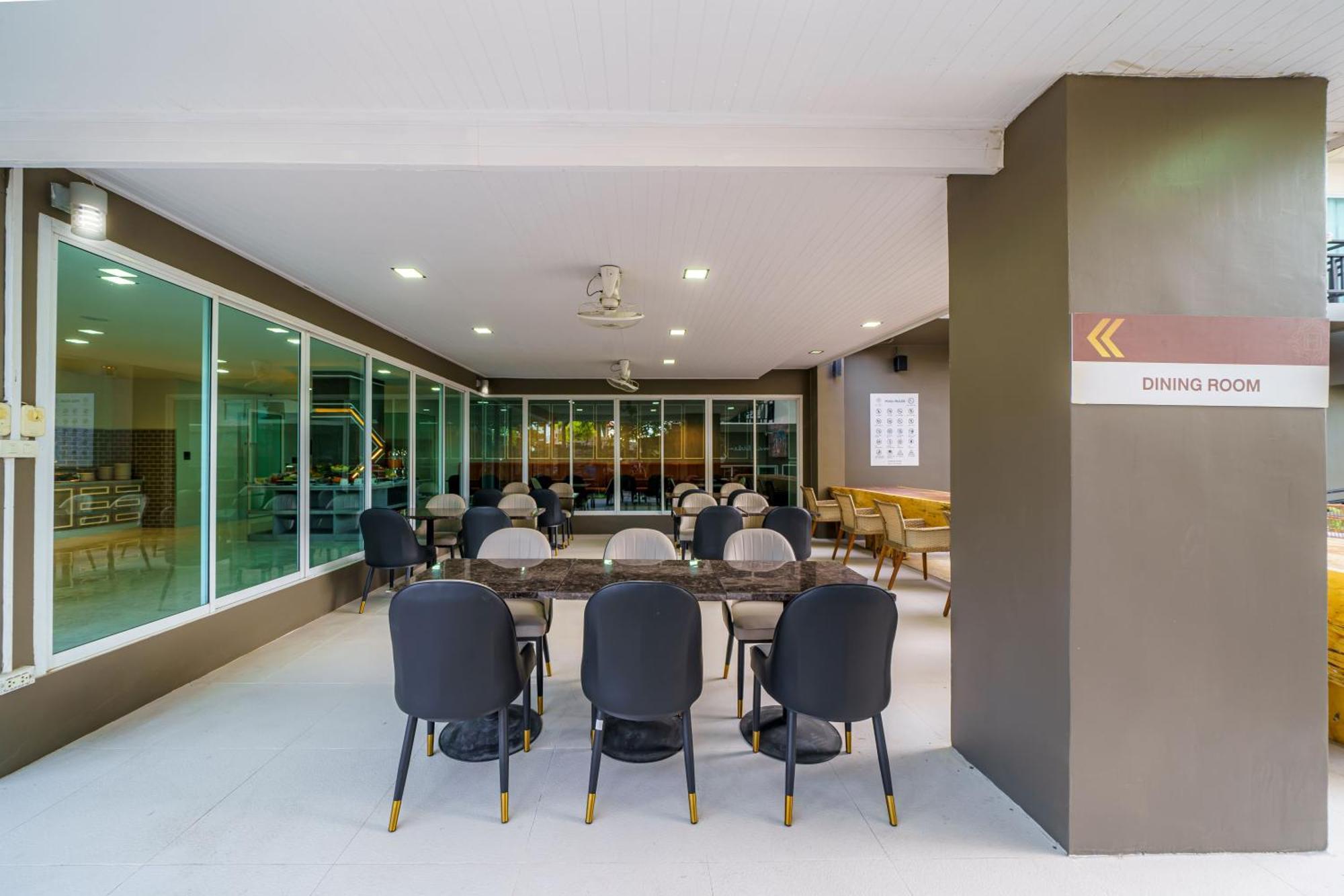 Lhc Hotel And Resort Pattaya Exterior foto