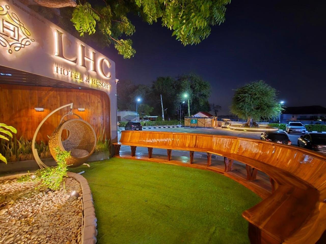 Lhc Hotel And Resort Pattaya Exterior foto