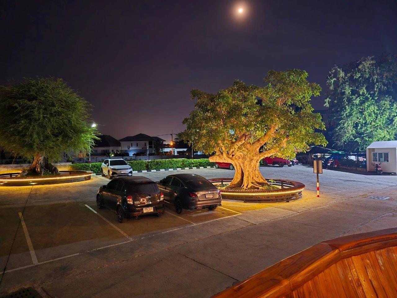 Lhc Hotel And Resort Pattaya Exterior foto